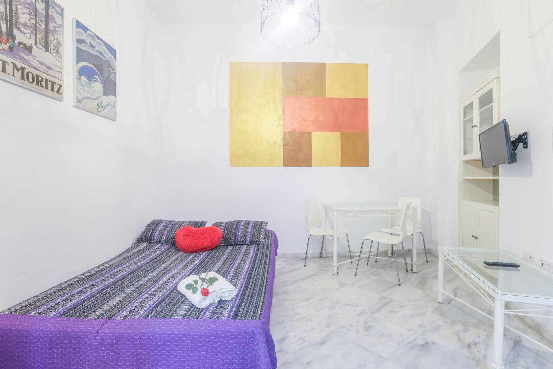 סביליה Galindo Center Premium Suites, Free Parking מראה חיצוני תמונה