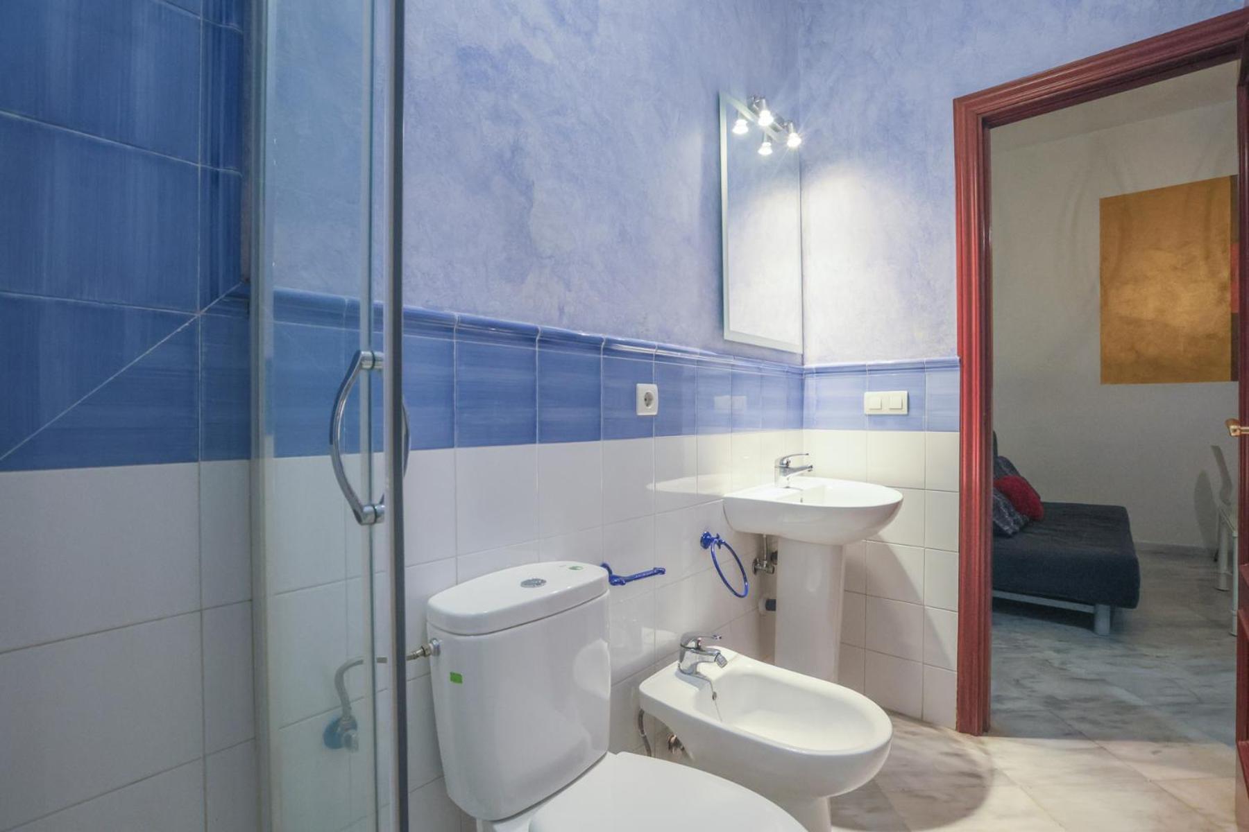 סביליה Galindo Center Premium Suites, Free Parking מראה חיצוני תמונה